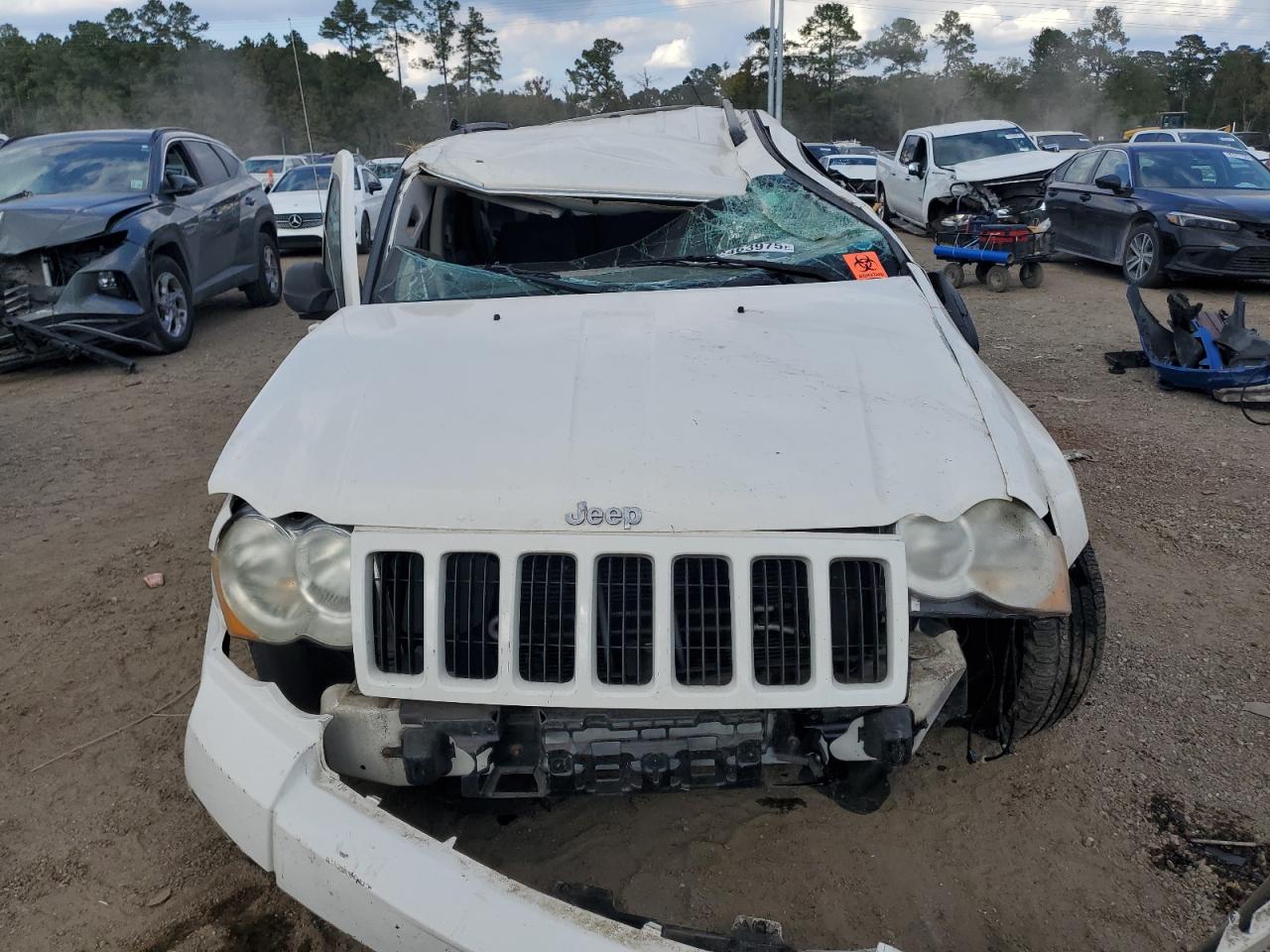 JEEP GRAND CHEROKEE LAREDO