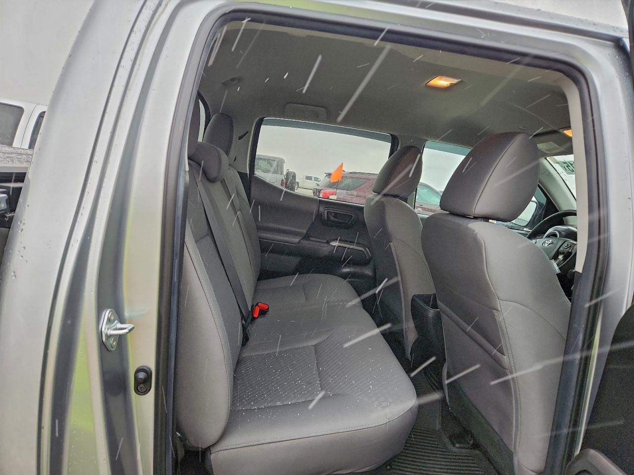 TOYOTA TACOMA DOUBLE CAB