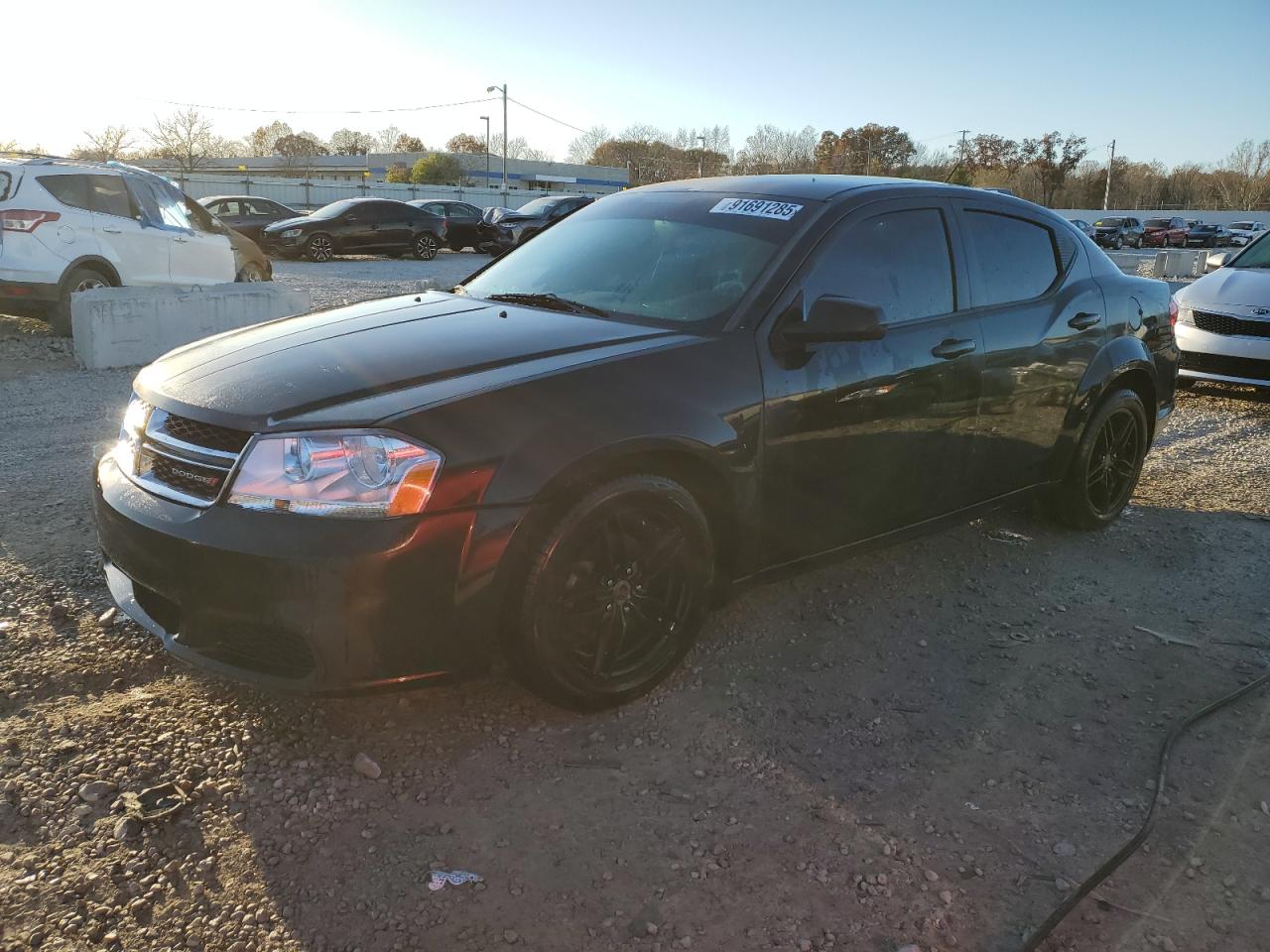 DODGE AVENGER SE