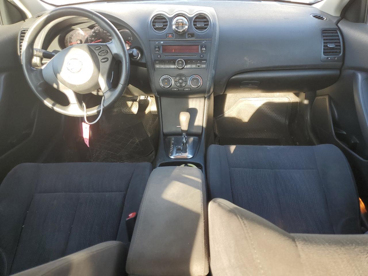 NISSAN ALTIMA BASE