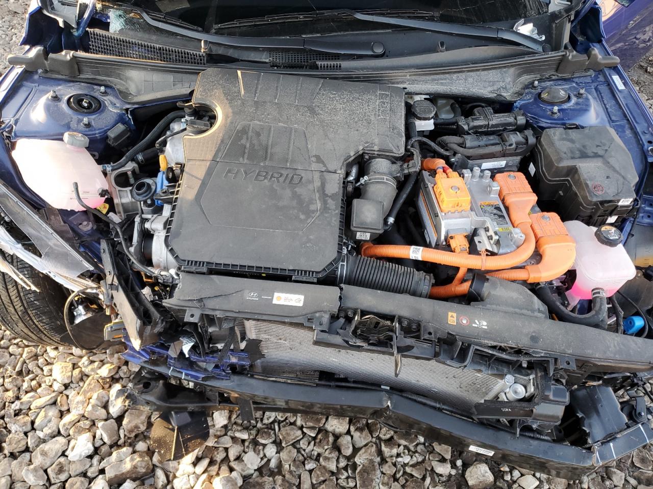 HYUNDAI ELANTRA BLUE