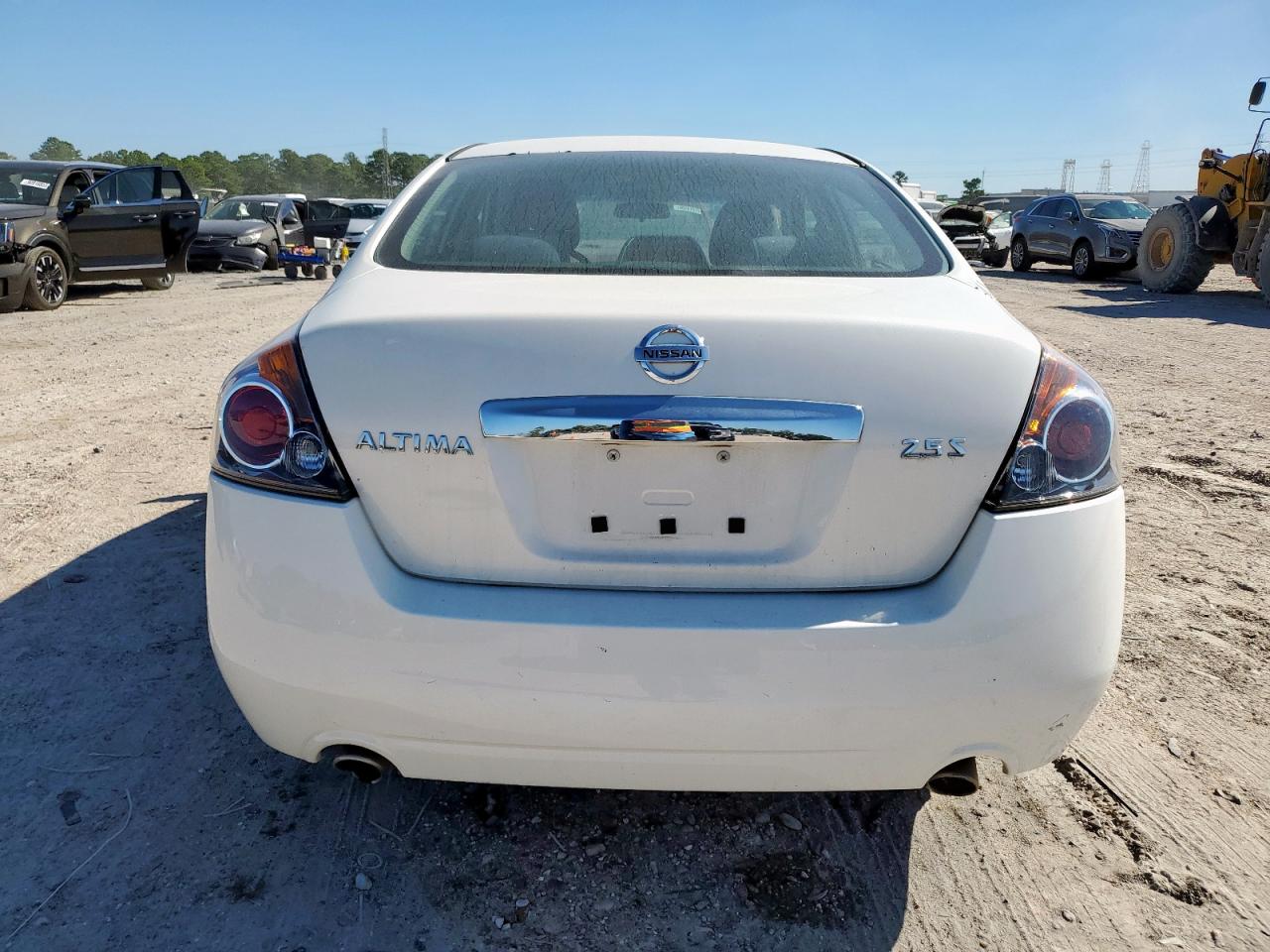 NISSAN ALTIMA BASE