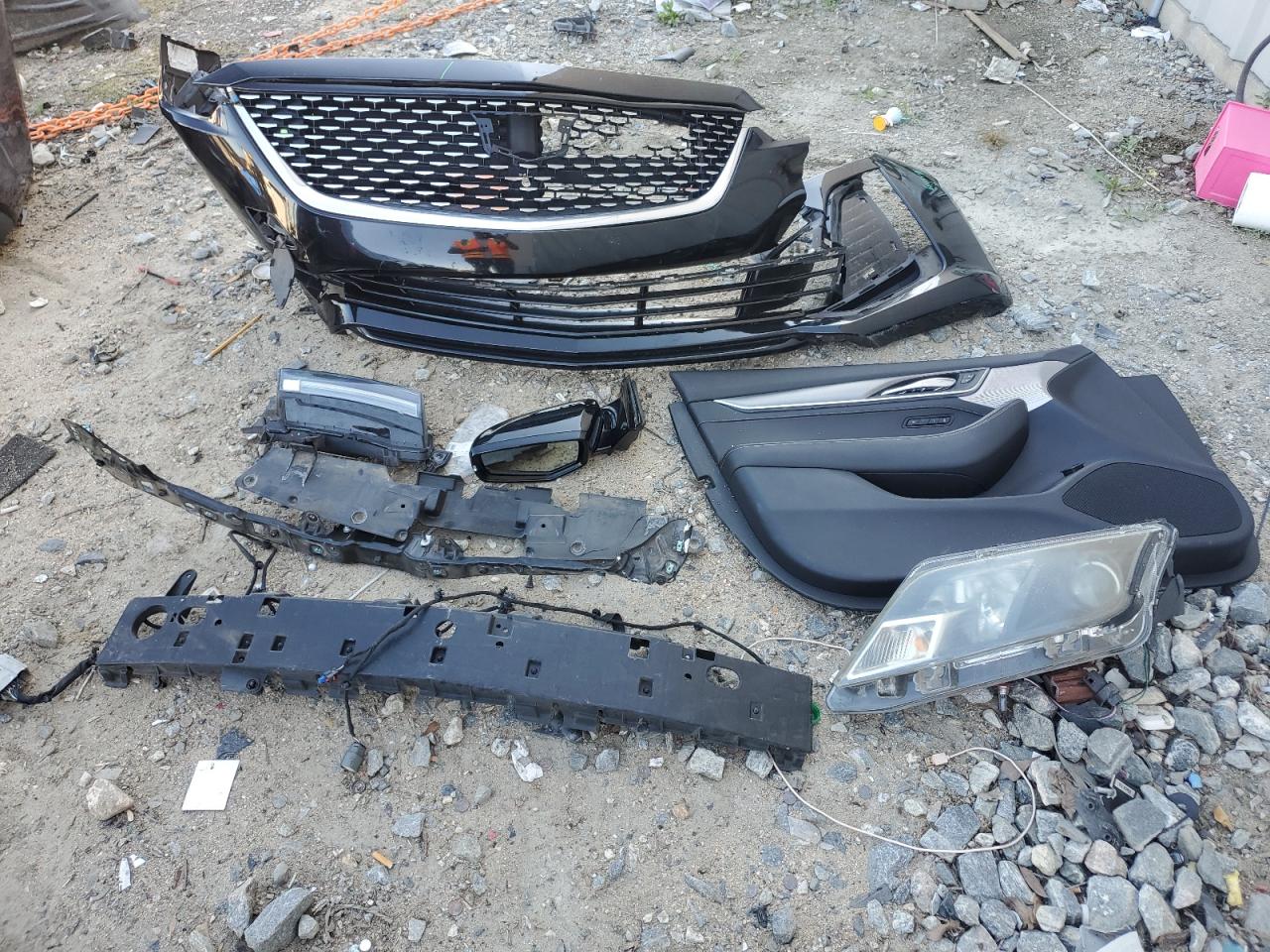 CADILLAC CT5 PREMIUM LUXURY