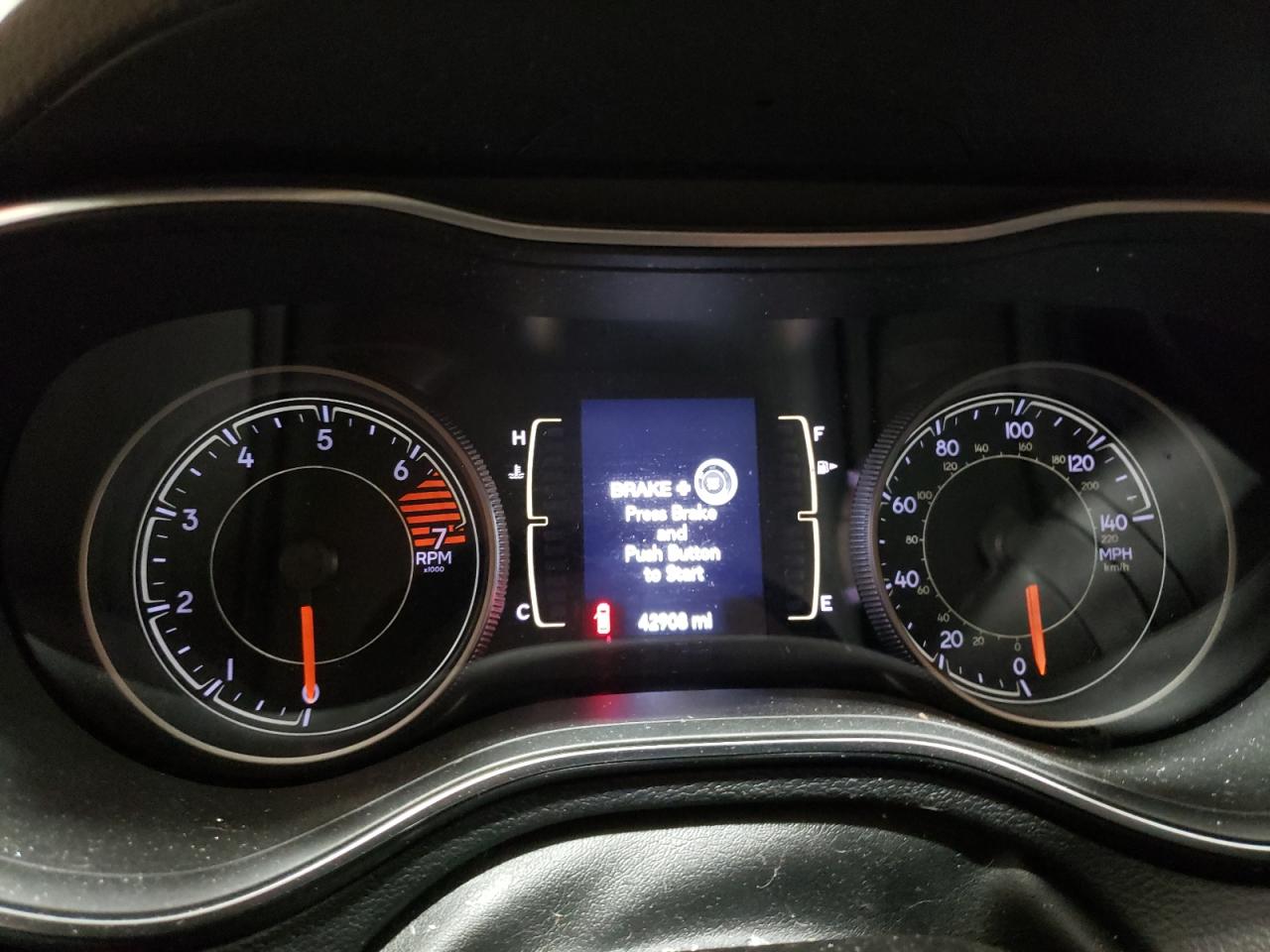 JEEP GRAND CHEROKEE LATITUDE PLUS