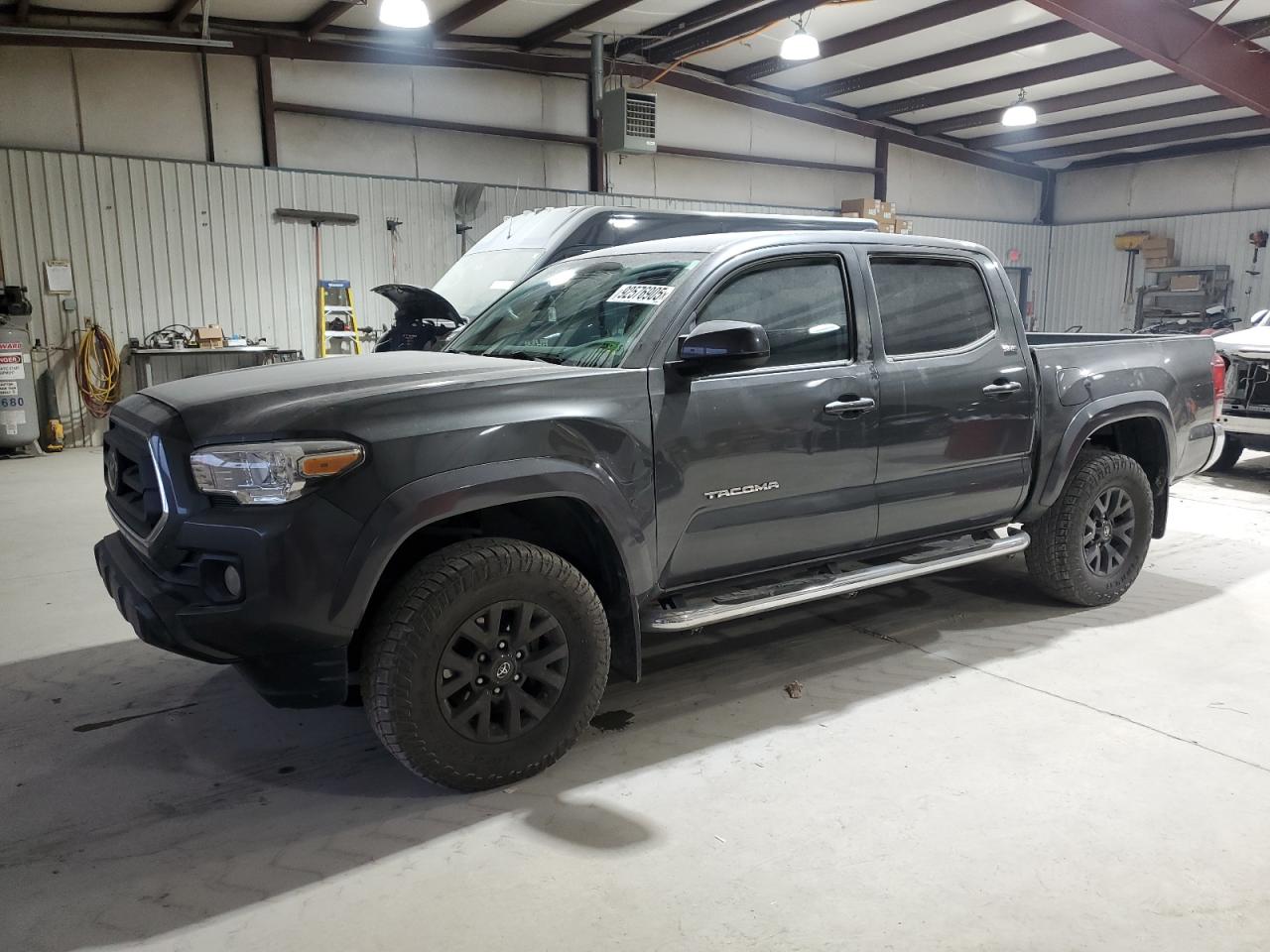 TOYOTA TACOMA DOUBLE CAB