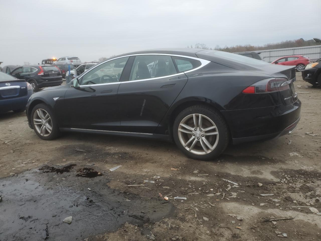 TESLA MODEL S 60