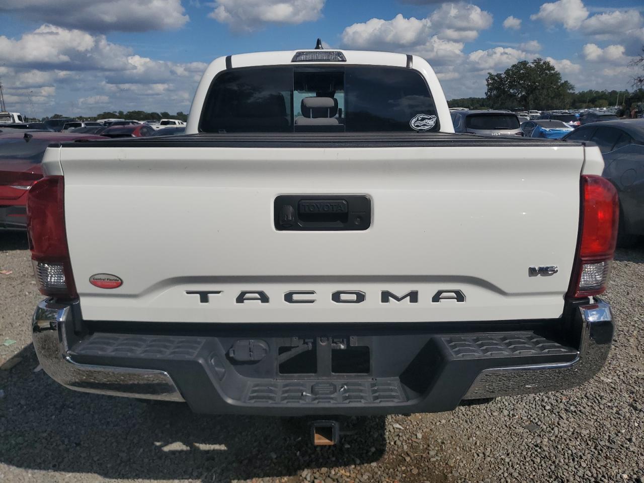TOYOTA TACOMA DOUBLE CAB