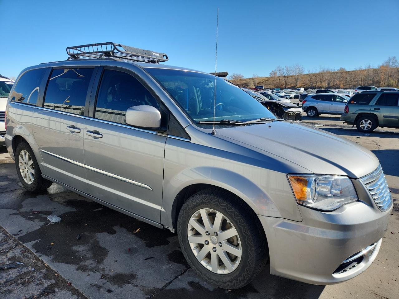 CHRYSLER TOWN & COUNTRY TOURING