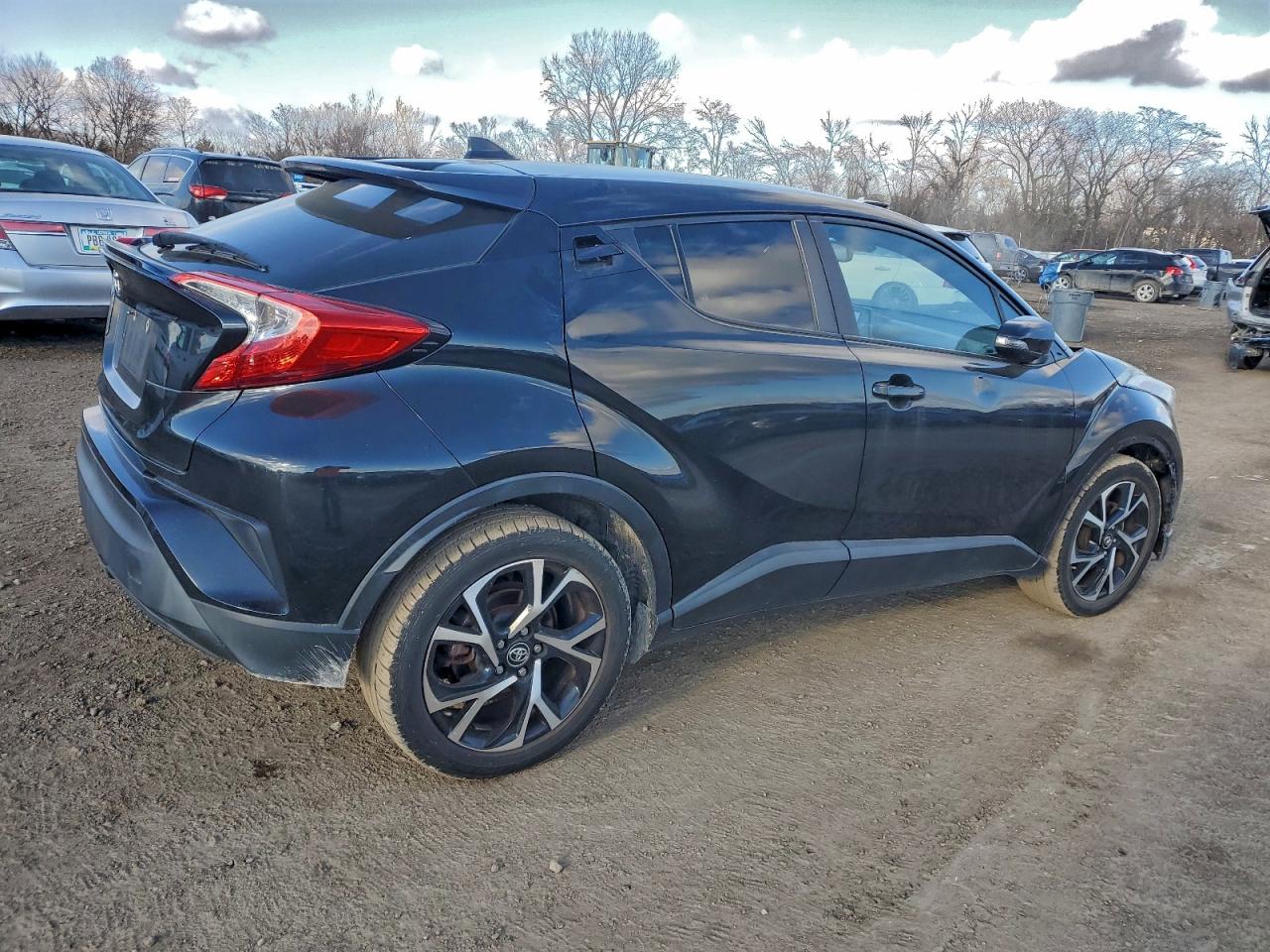 TOYOTA C-HR XLE