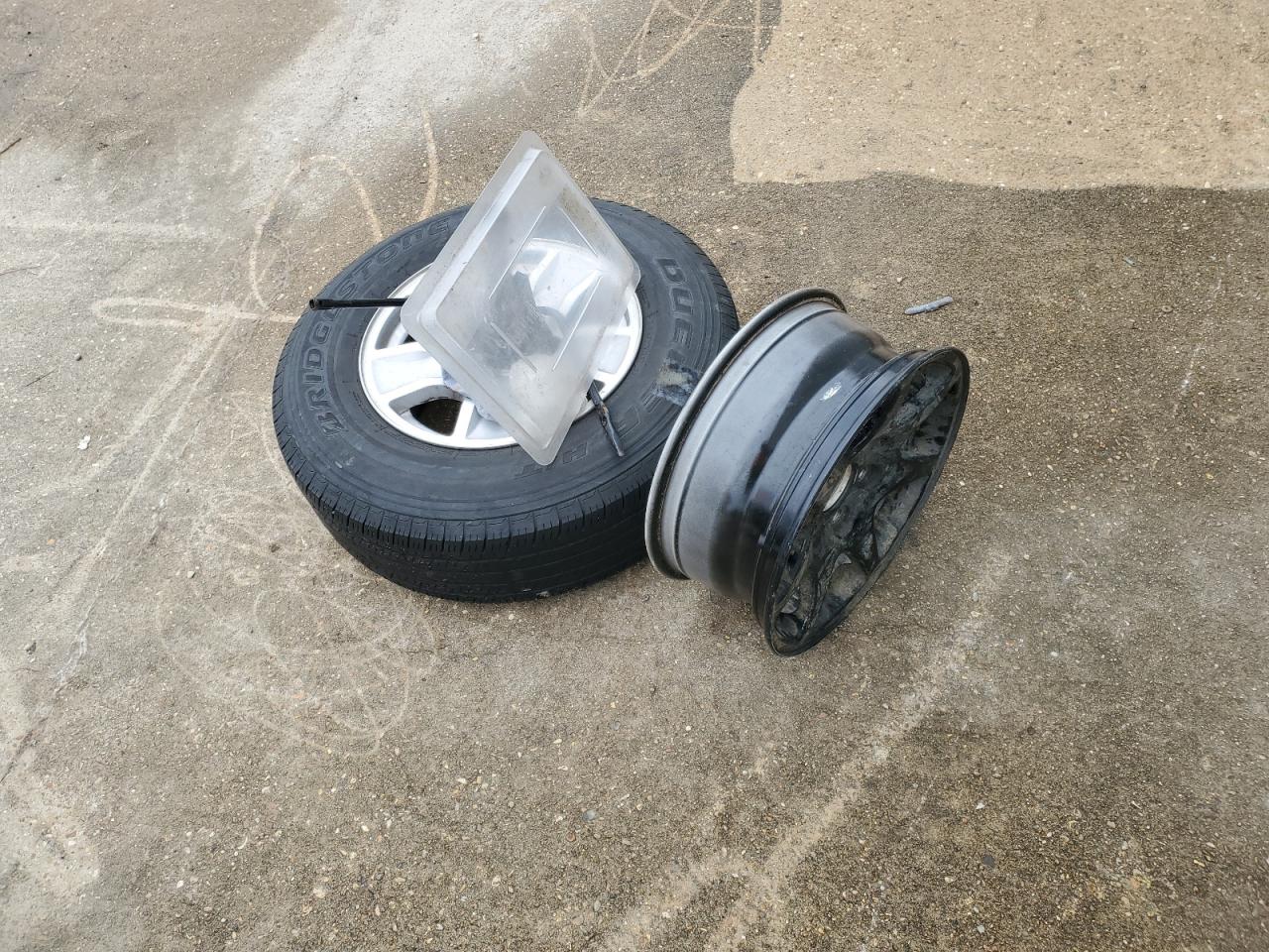 CHEVROLET SILVERADO C1500 LT