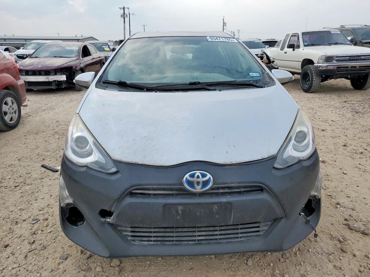 TOYOTA PRIUS C
