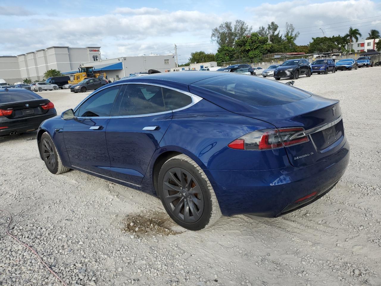 TESLA MODEL S