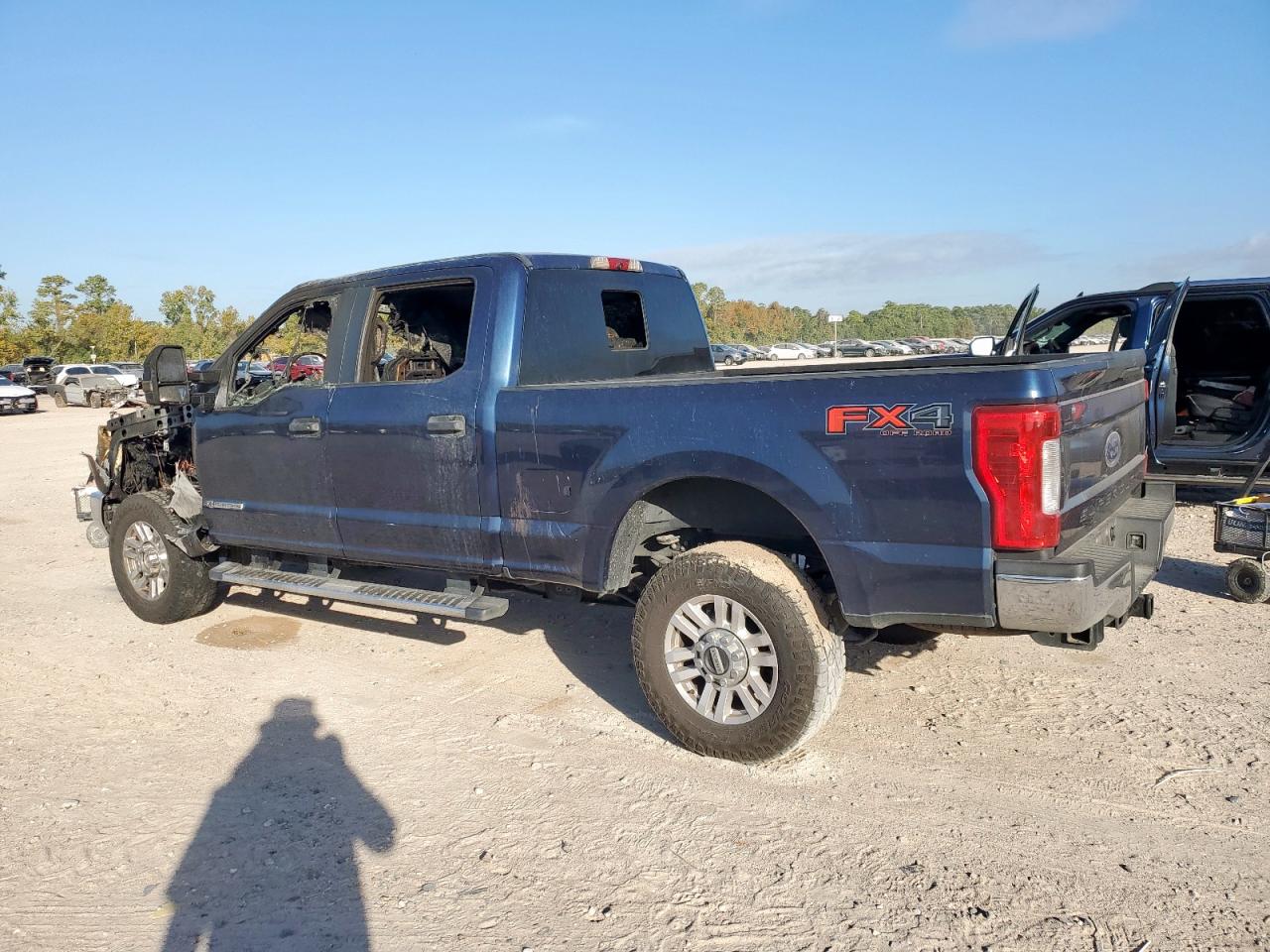 FORD F-250 SUPER DUTY