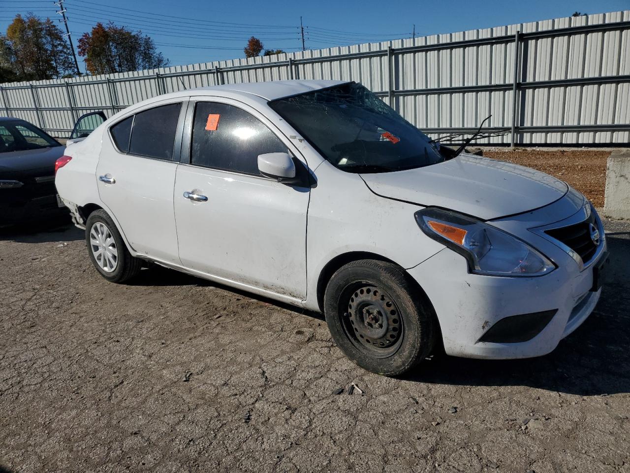 NISSAN VERSA S