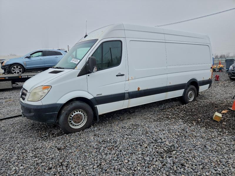2011 MERCEDES-BENZ SPRINTER 2 #3296909816