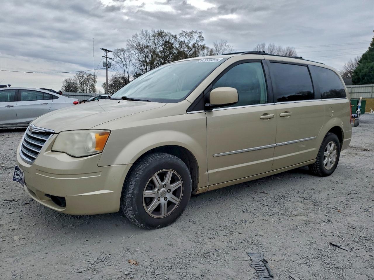 CHRYSLER TOWN & COUNTRY TOURING