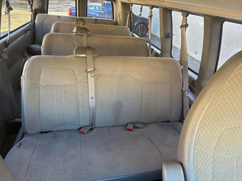 2015 GMC SAVANA G35 #3297893813