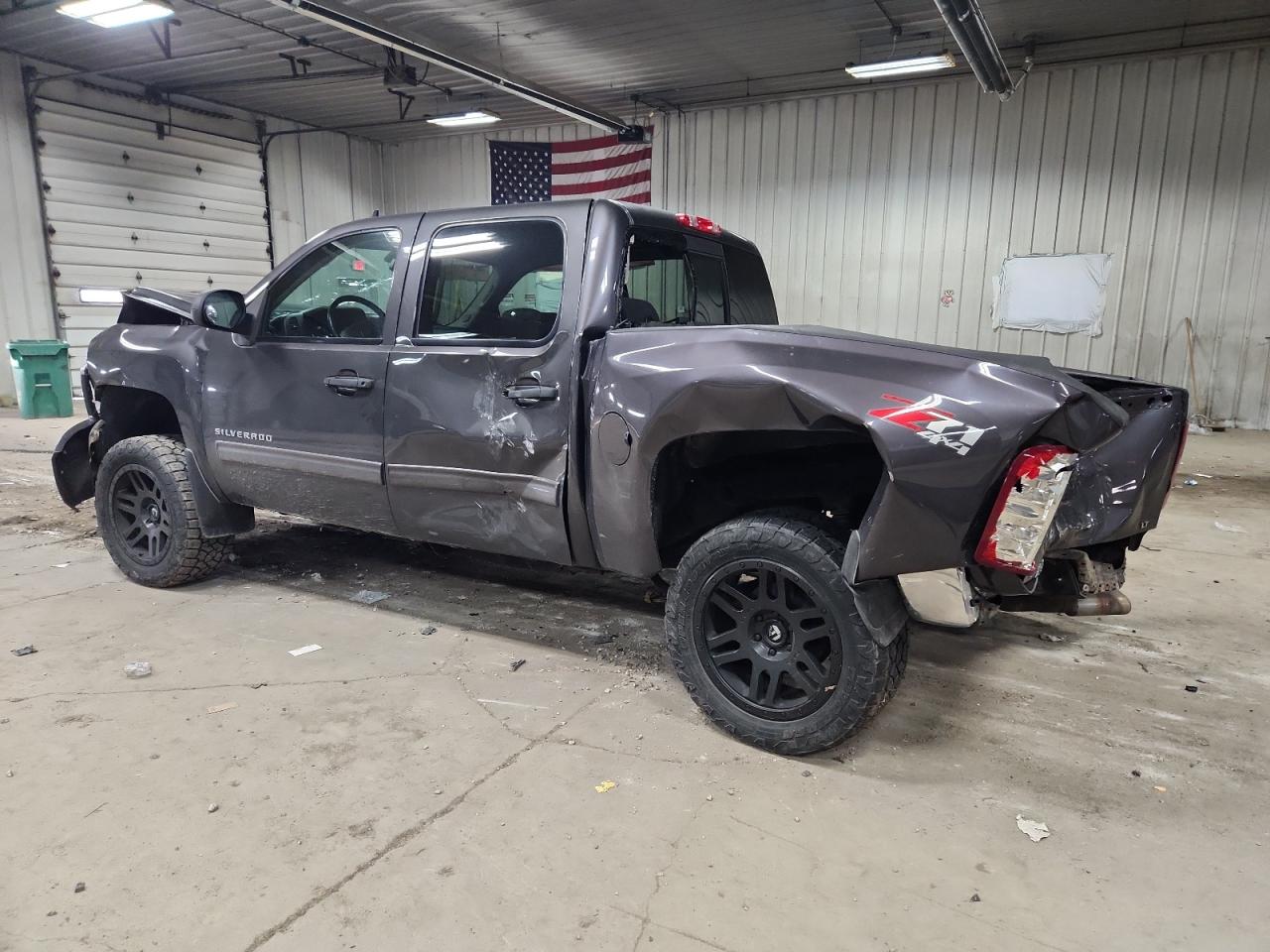 CHEVROLET SILVERADO K1500 LT