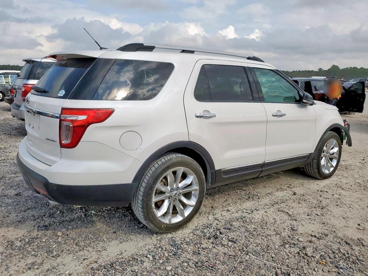 FORD EXPLORER XLT