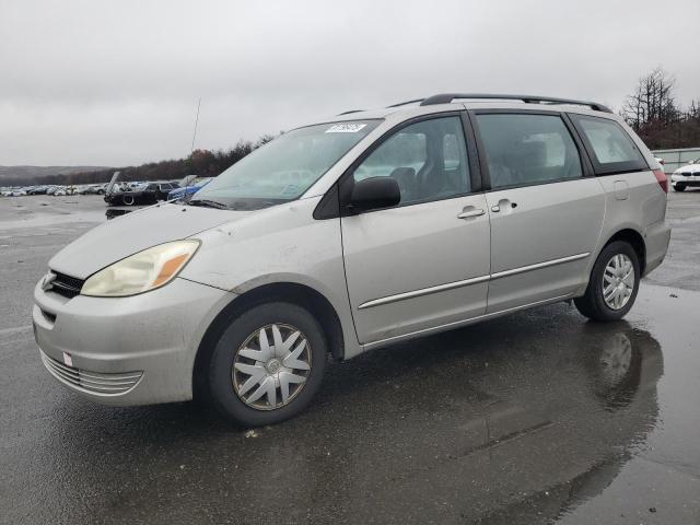 Global Auto Auctions: 2005 TOYOTA SIENNA CE