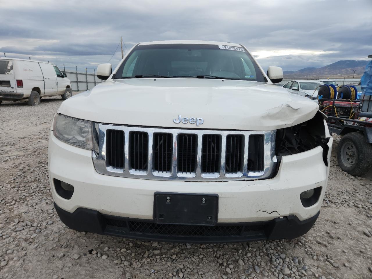 JEEP GRAND CHEROKEE LAREDO