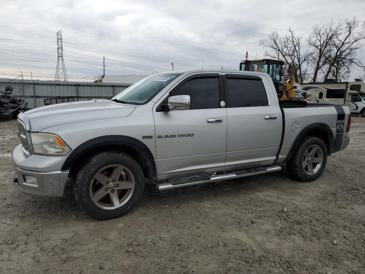 DODGE RAM 1500 SLT