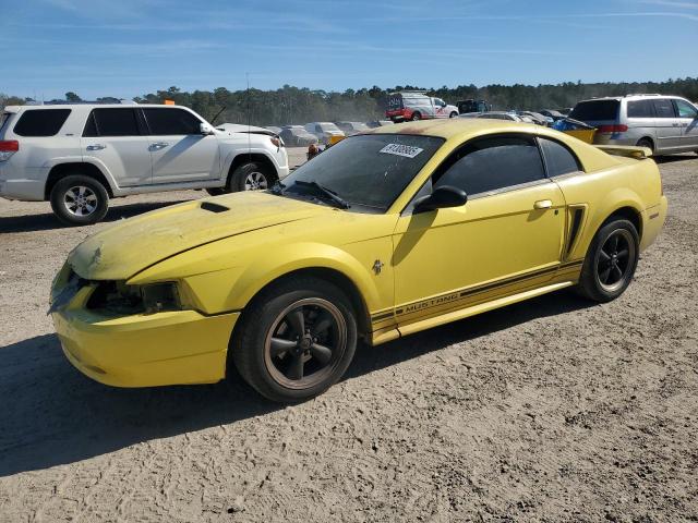 Global Auto Auctions: 2001 FORD MUSTANG
