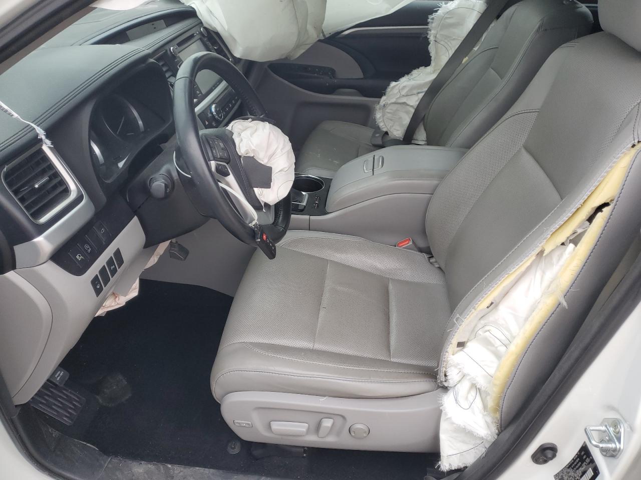 TOYOTA HIGHLANDER LIMITED