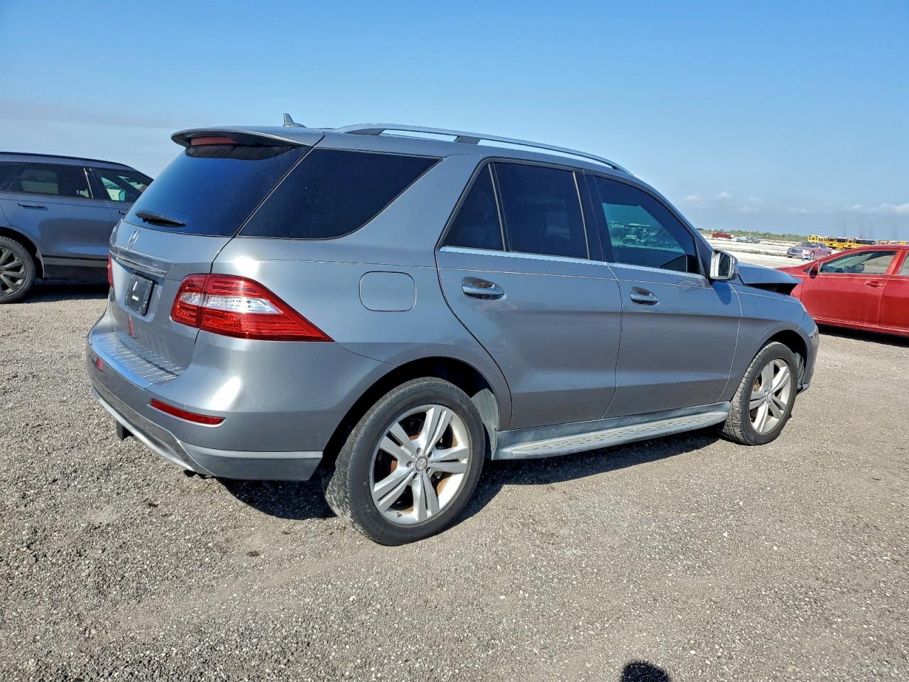 MERCEDES-BENZ M-CLASS 350