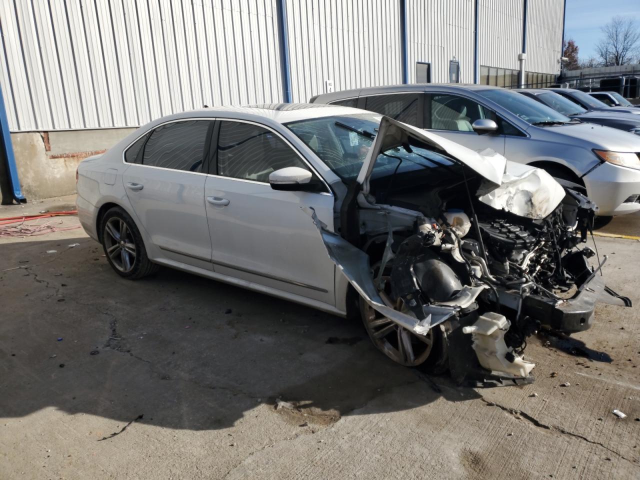 VOLKSWAGEN PASSAT SE