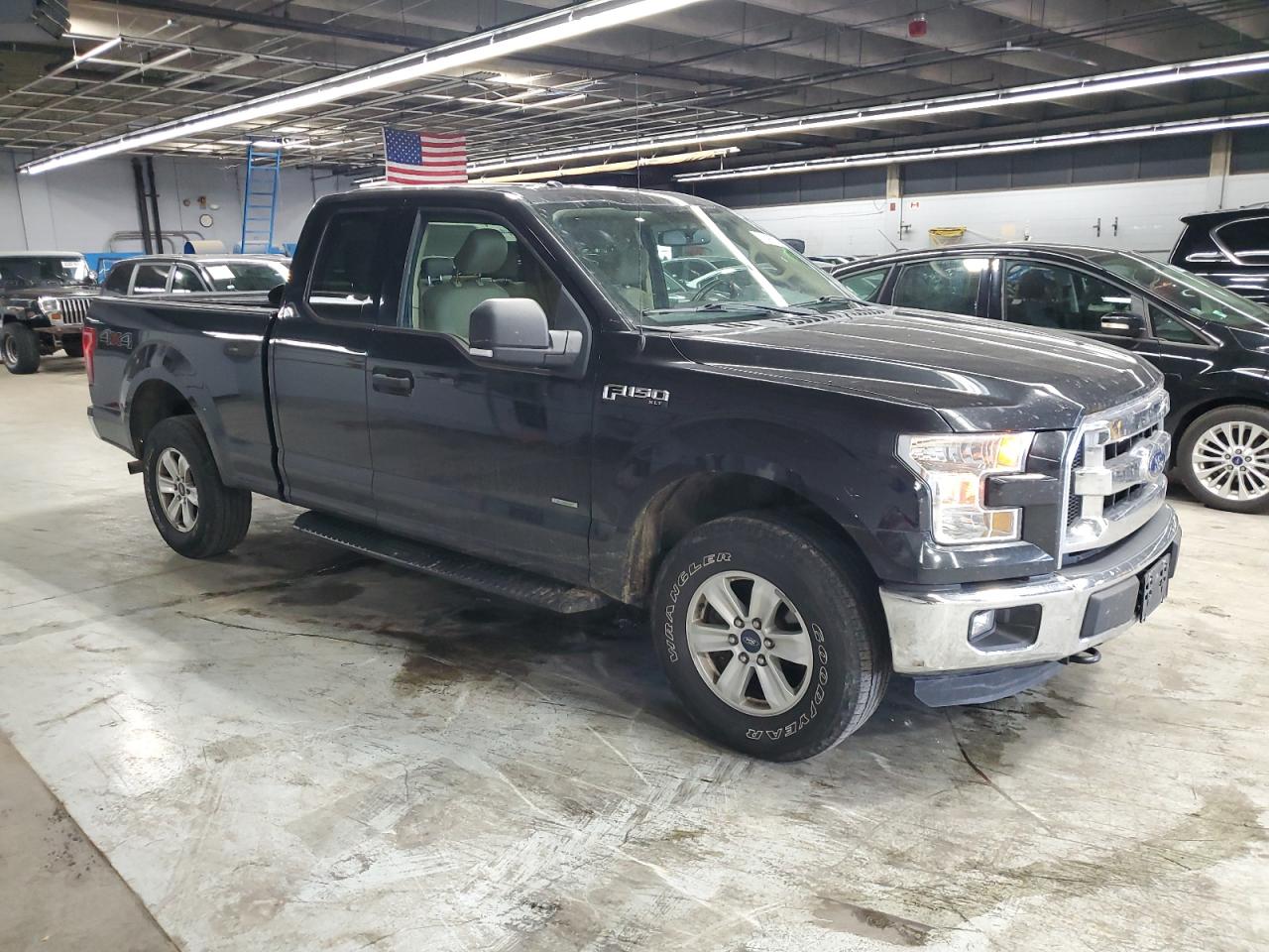 FORD F-150 SUPER CAB