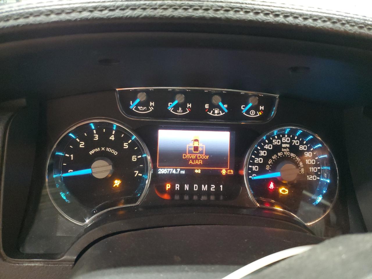 FORD F-150 SUPERCREW