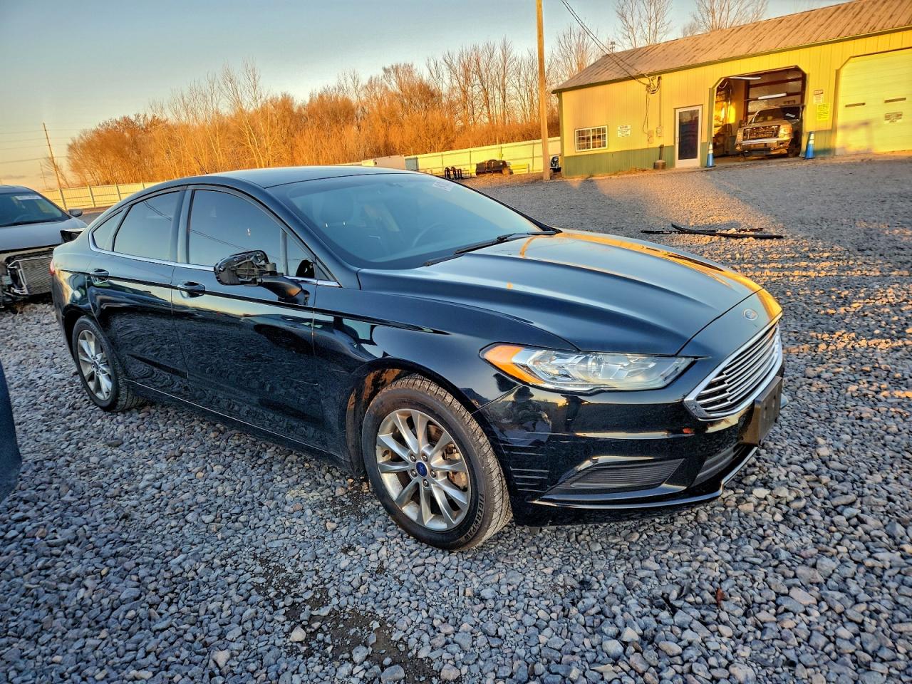 FORD FUSION SE