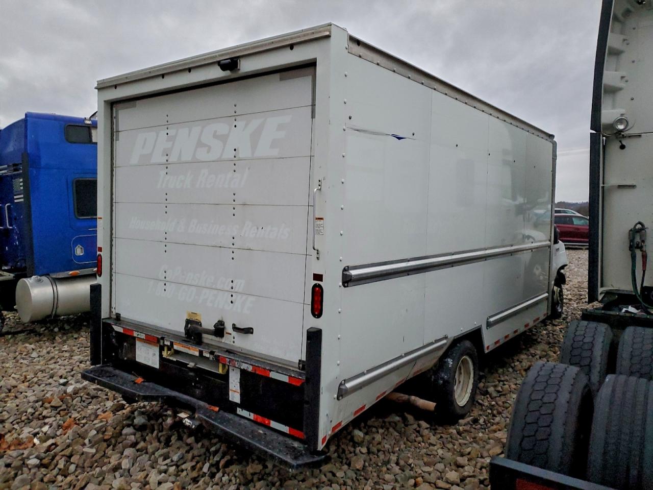 FORD ECONOLINE E350 SUPER DUTY CUTAWAY VAN