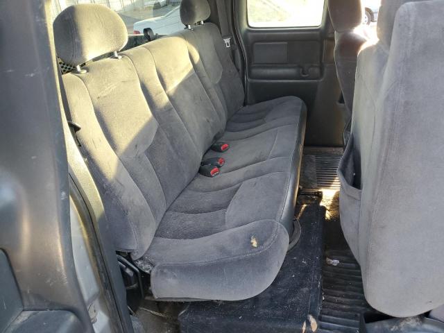 2004 GMC NEW SIERRA #3284845559