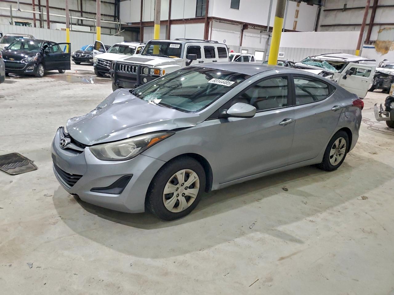 HYUNDAI ELANTRA SE