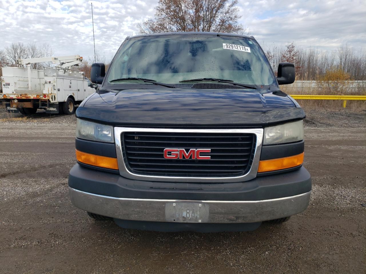 GMC SAVANA G2500