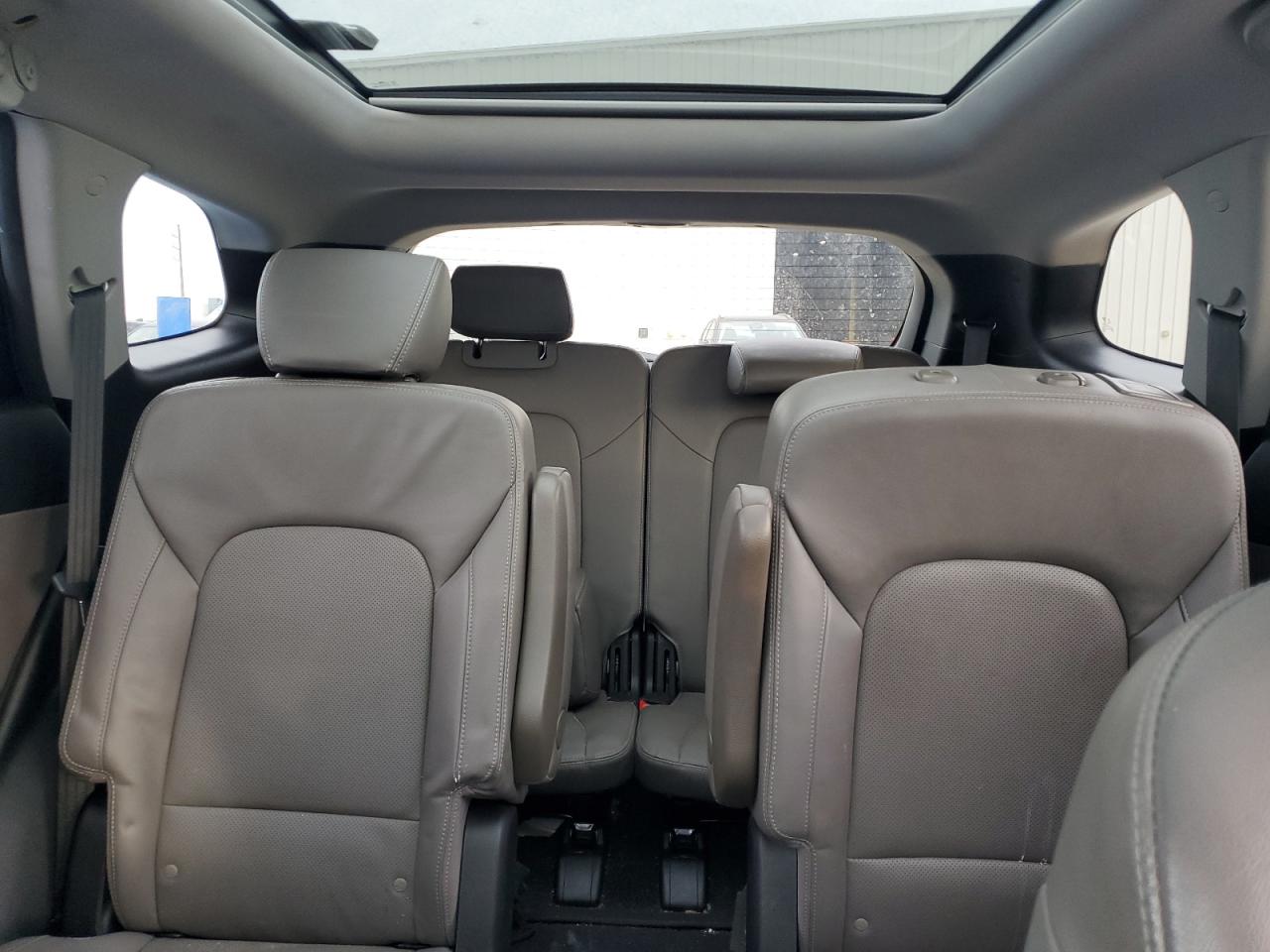 HYUNDAI SANTA FE SE ULTIMATE