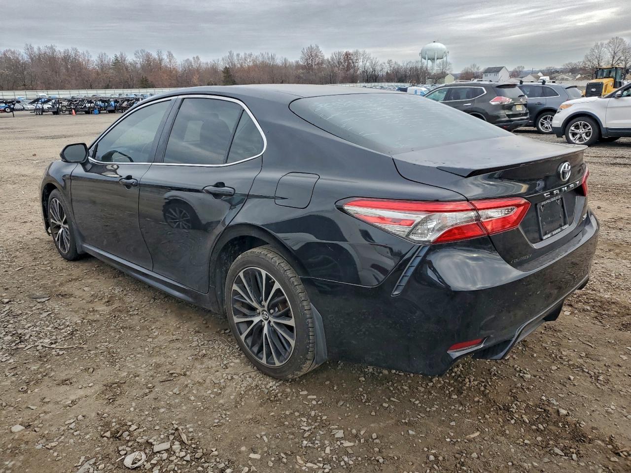 TOYOTA CAMRY L
