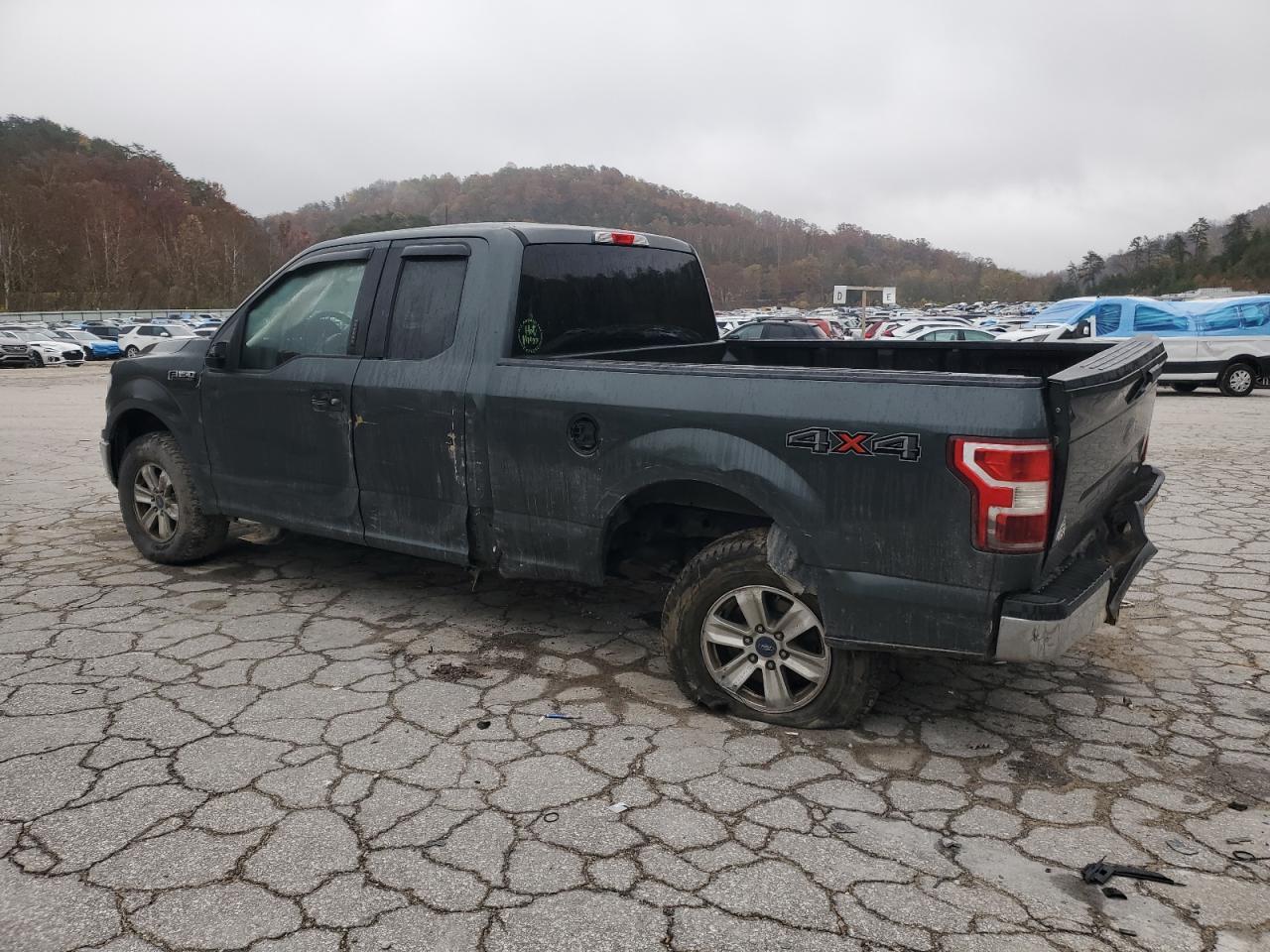 FORD F-150 SUPER CAB