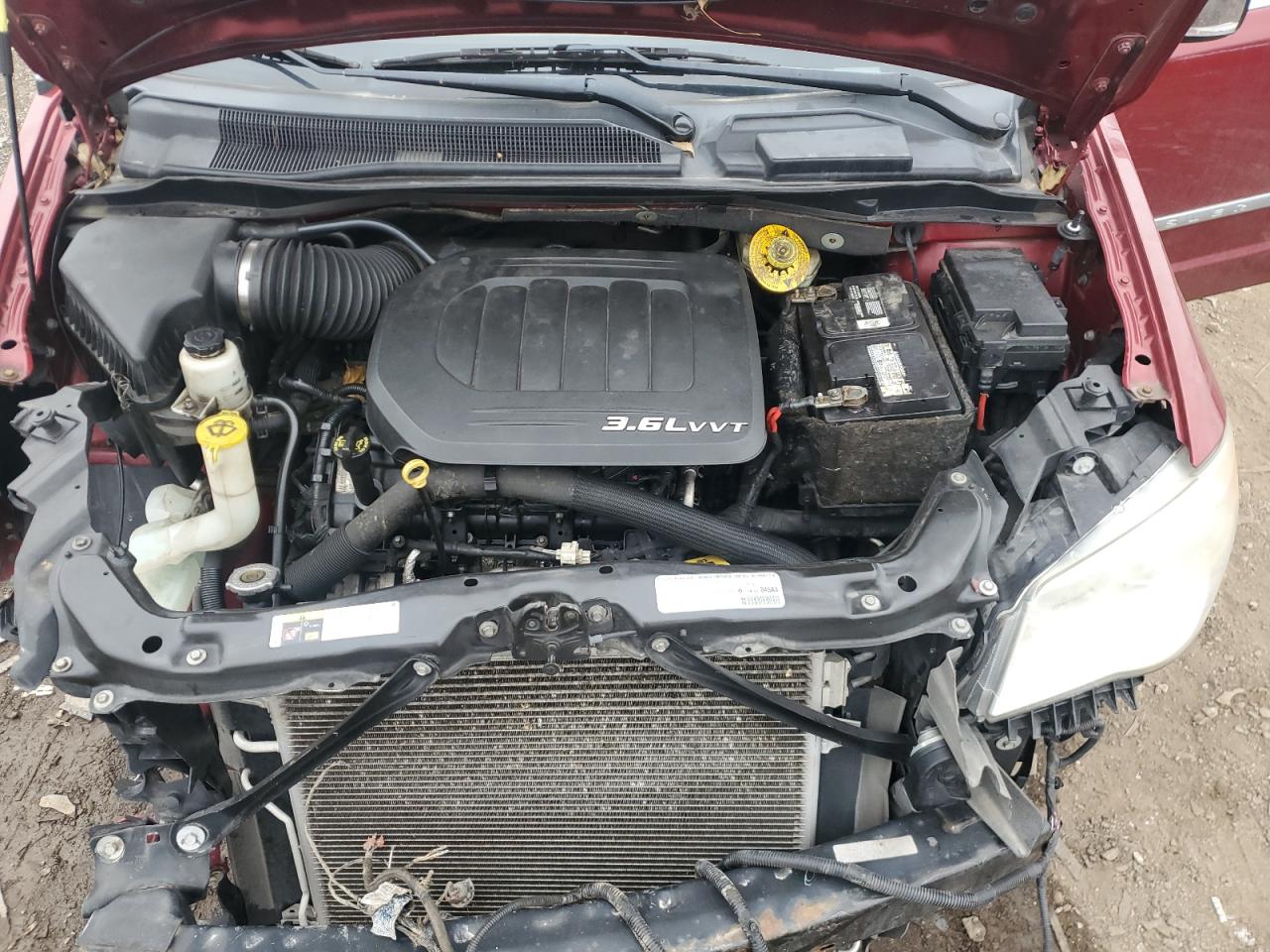 CHRYSLER TOWN & COUNTRY TOURING L