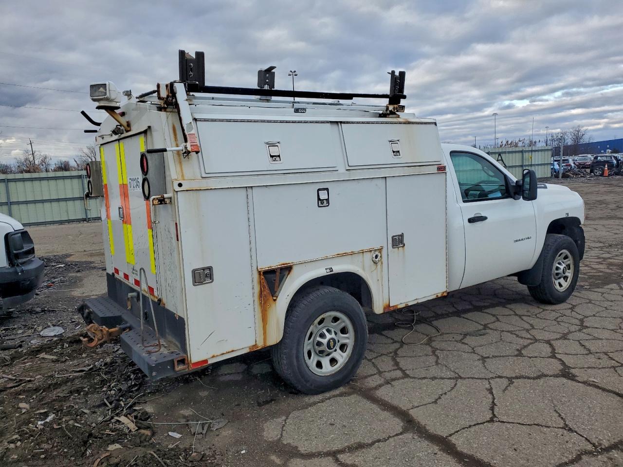 CHEVROLET SILVERADO C3500