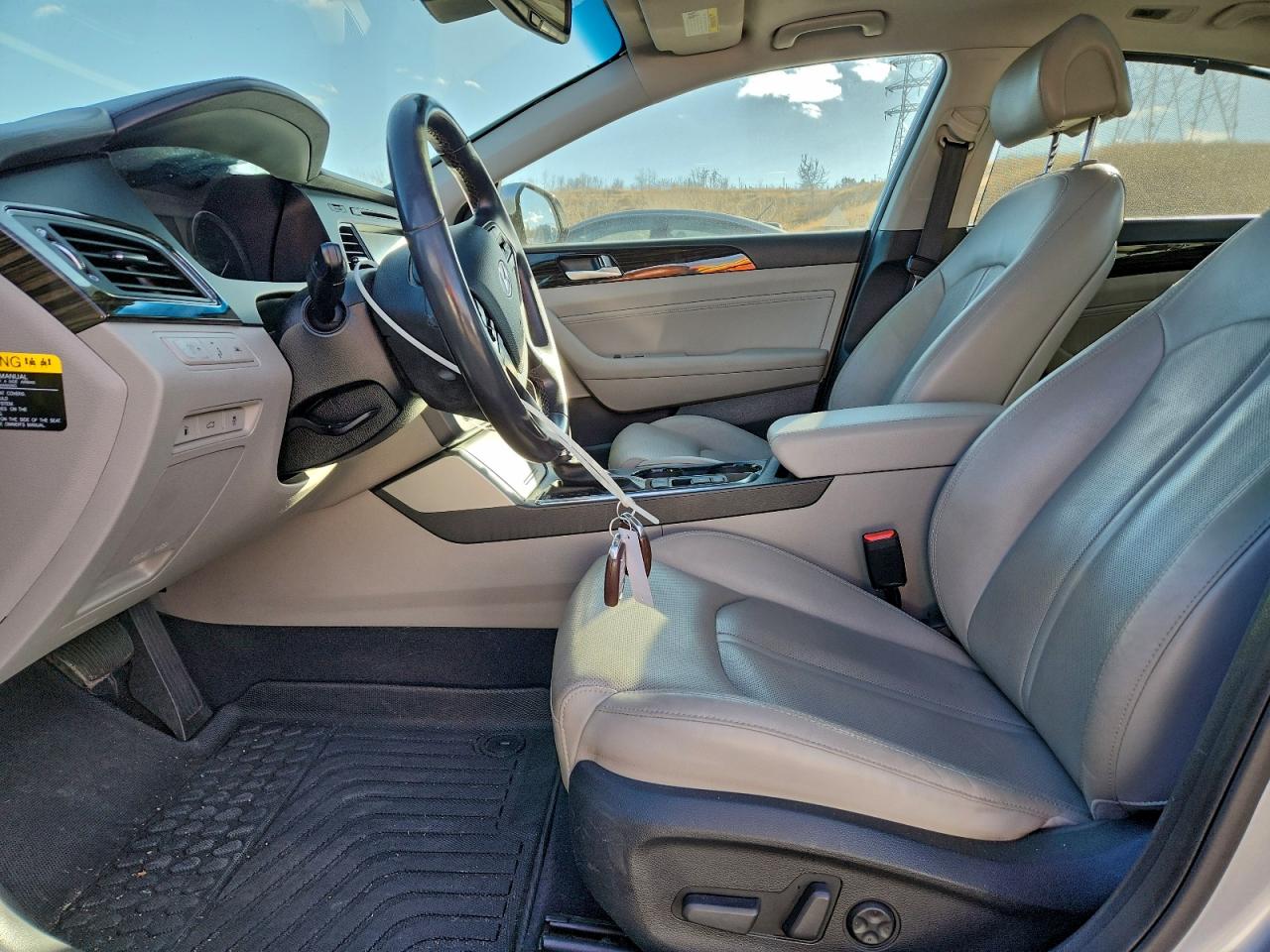 HYUNDAI SONATA HYBRID