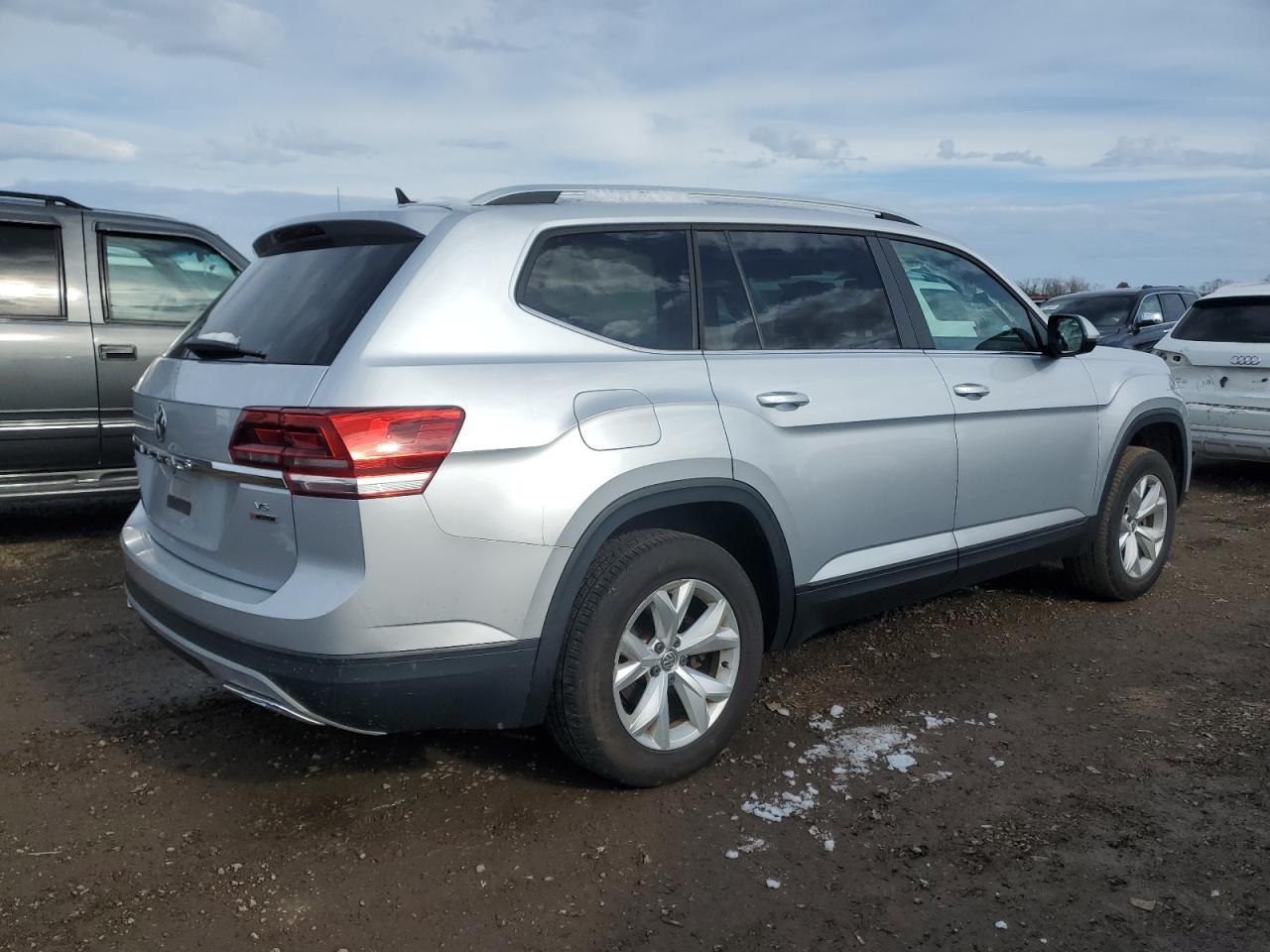 VOLKSWAGEN ATLAS SE