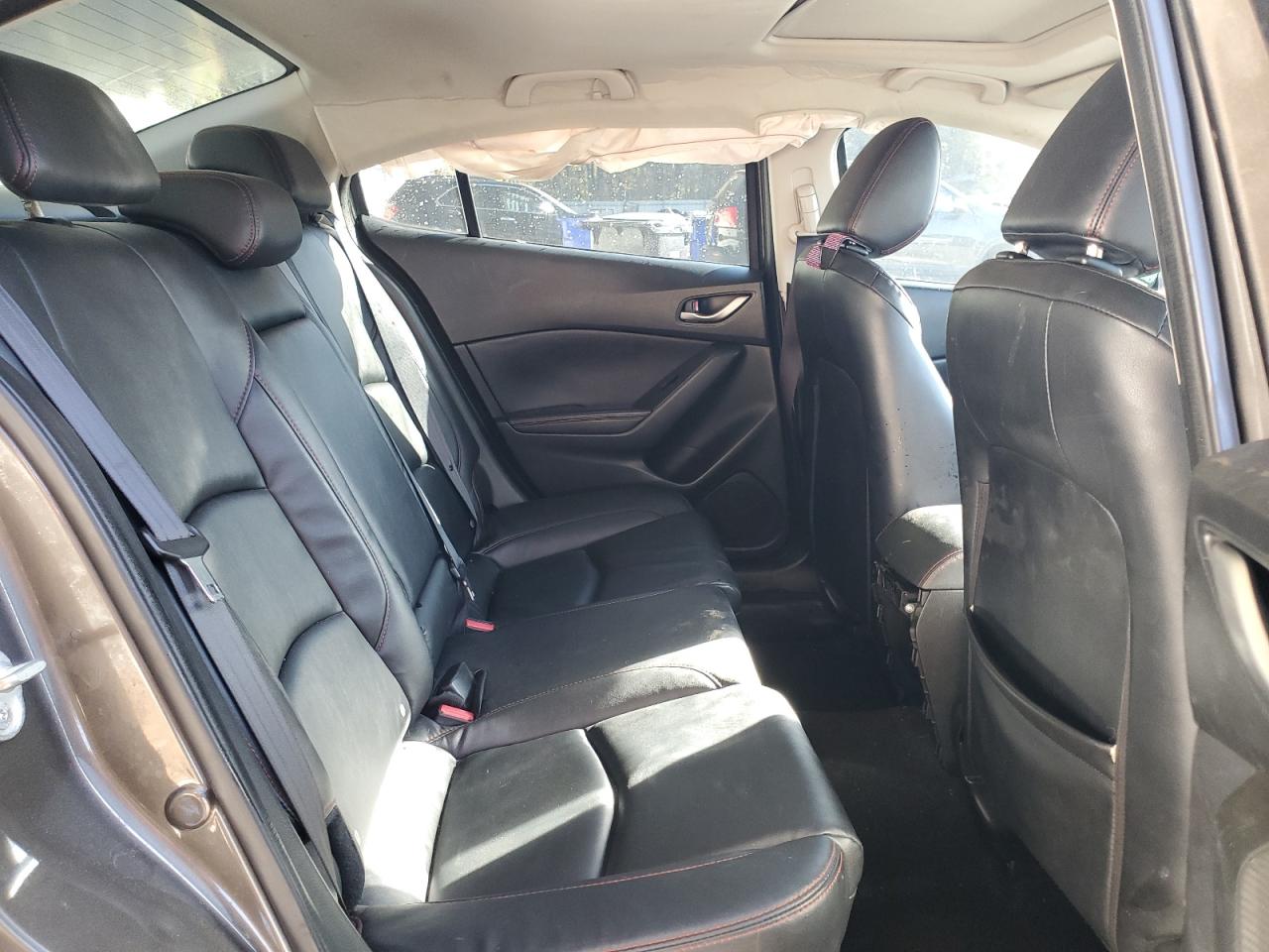 MAZDA 3 GRAND TOURING