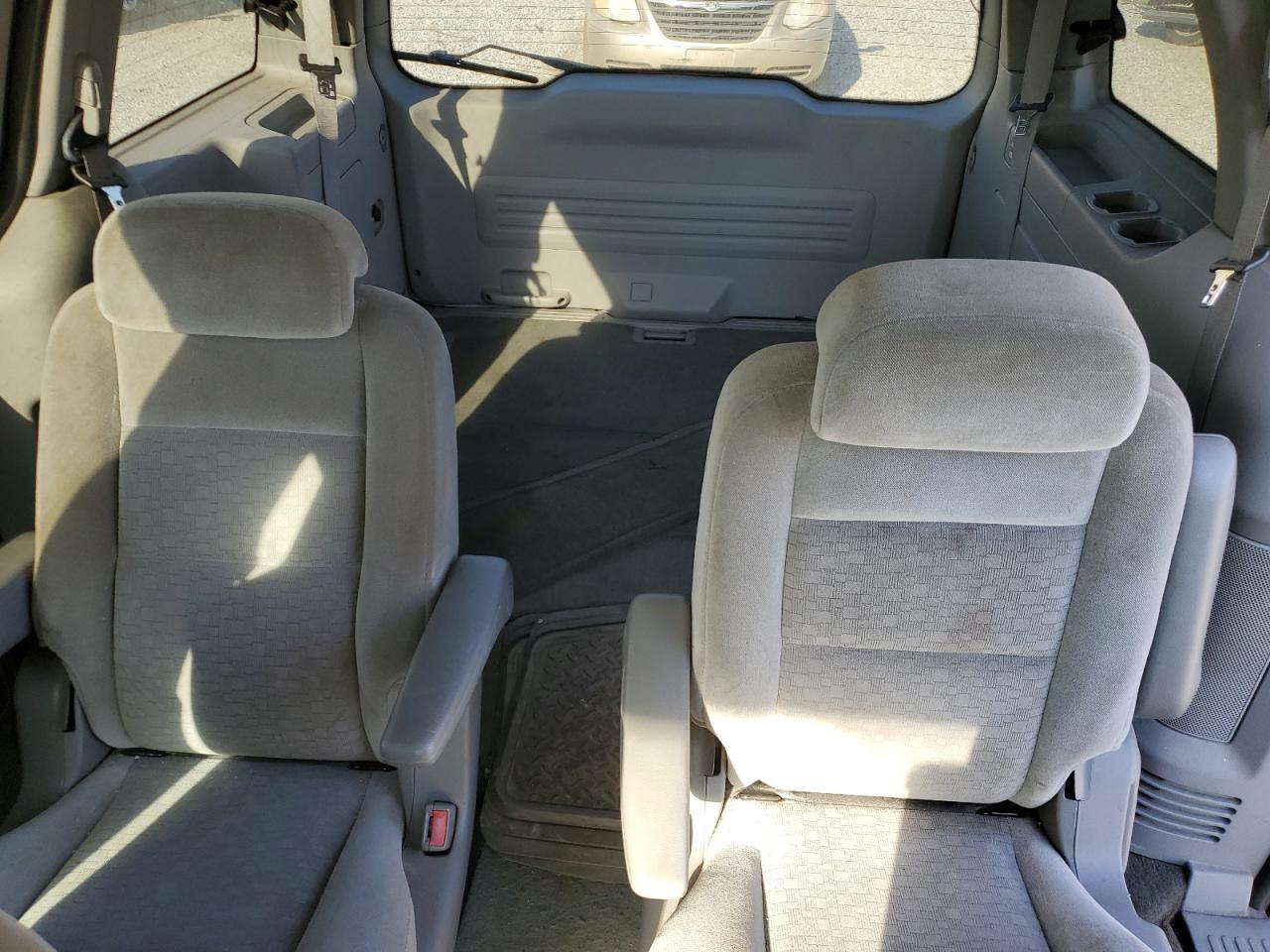 Lot #3294179944 2004 FORD FREESTAR S