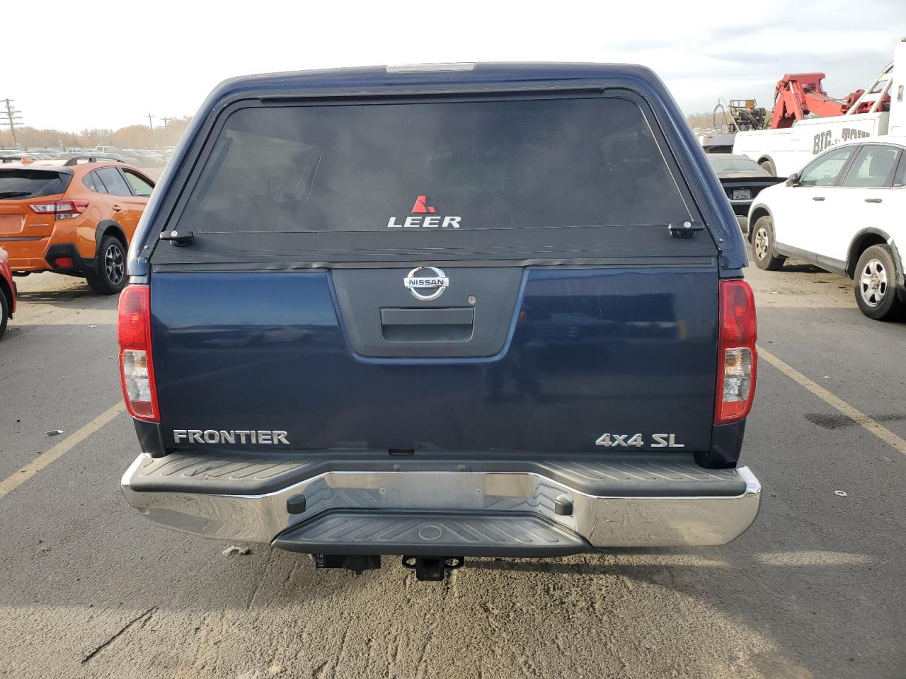 NISSAN FRONTIER SV
