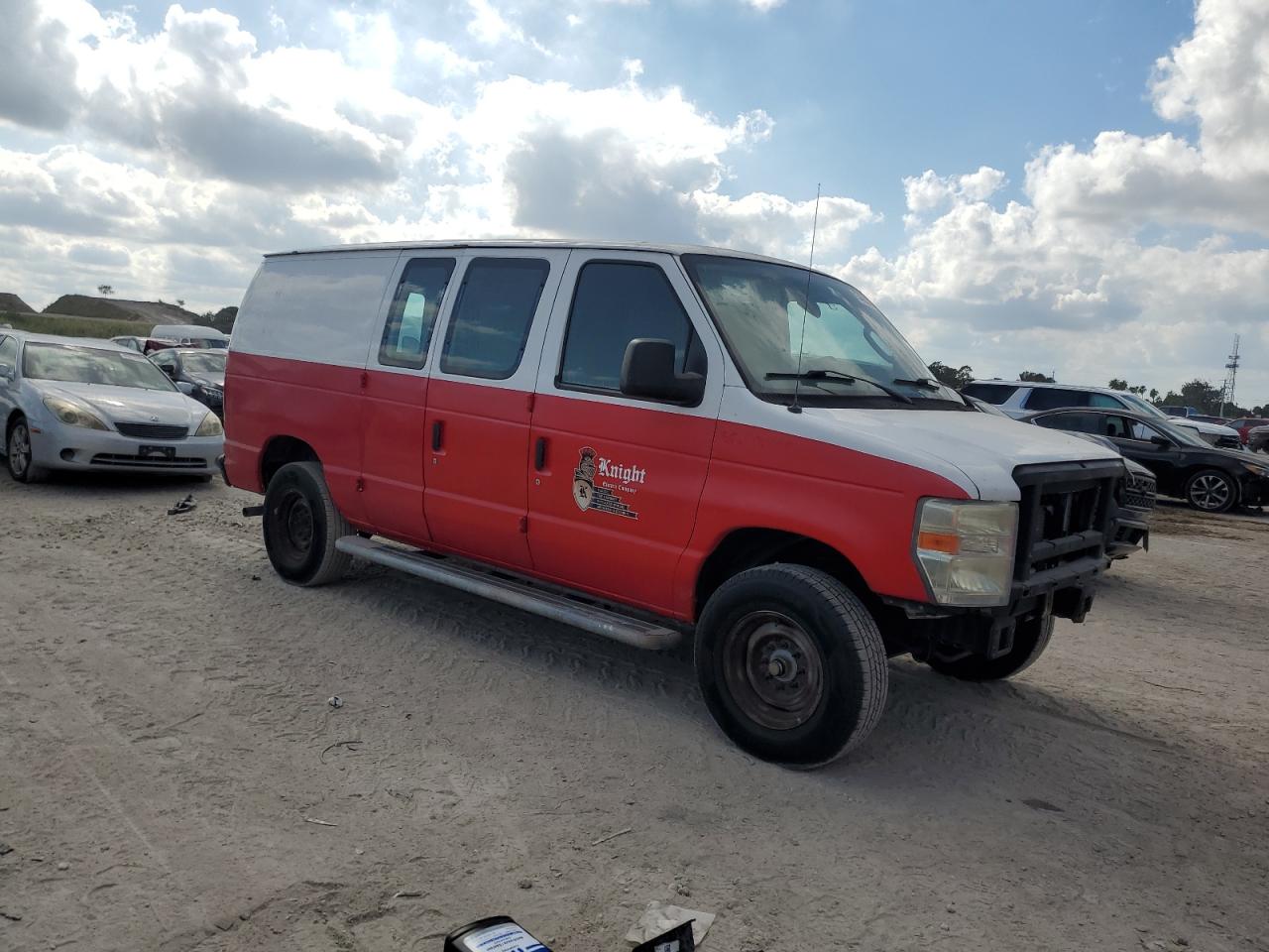 FORD ECONOLINE E250 VAN