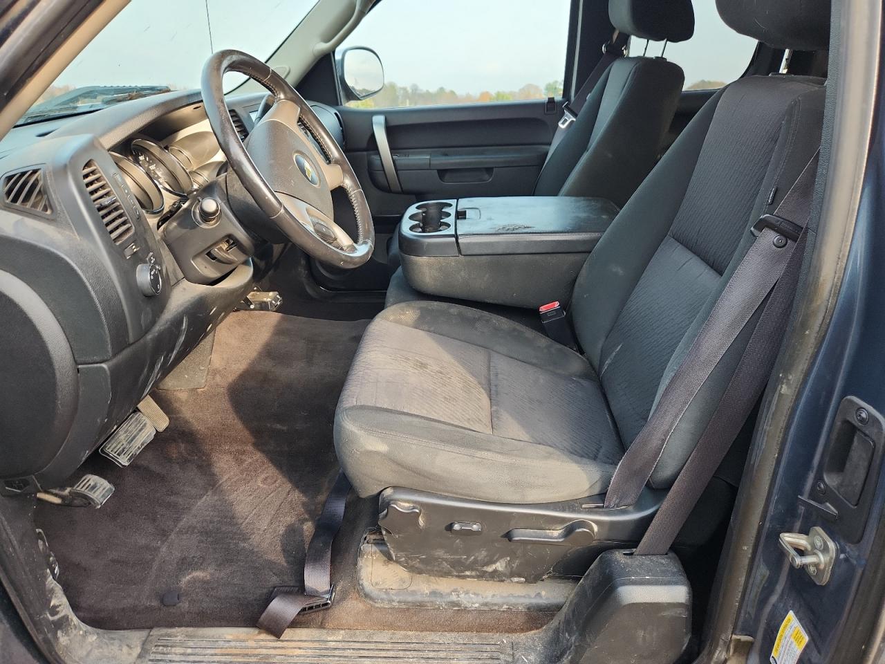 CHEVROLET SILVERADO K1500 LT