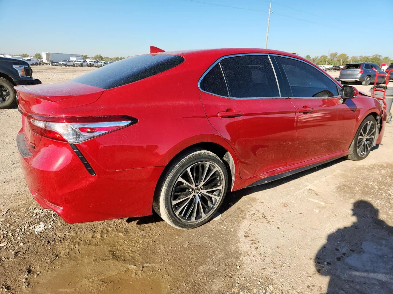 Lot #3305749785 2020 TOYOTA CAMRY SE